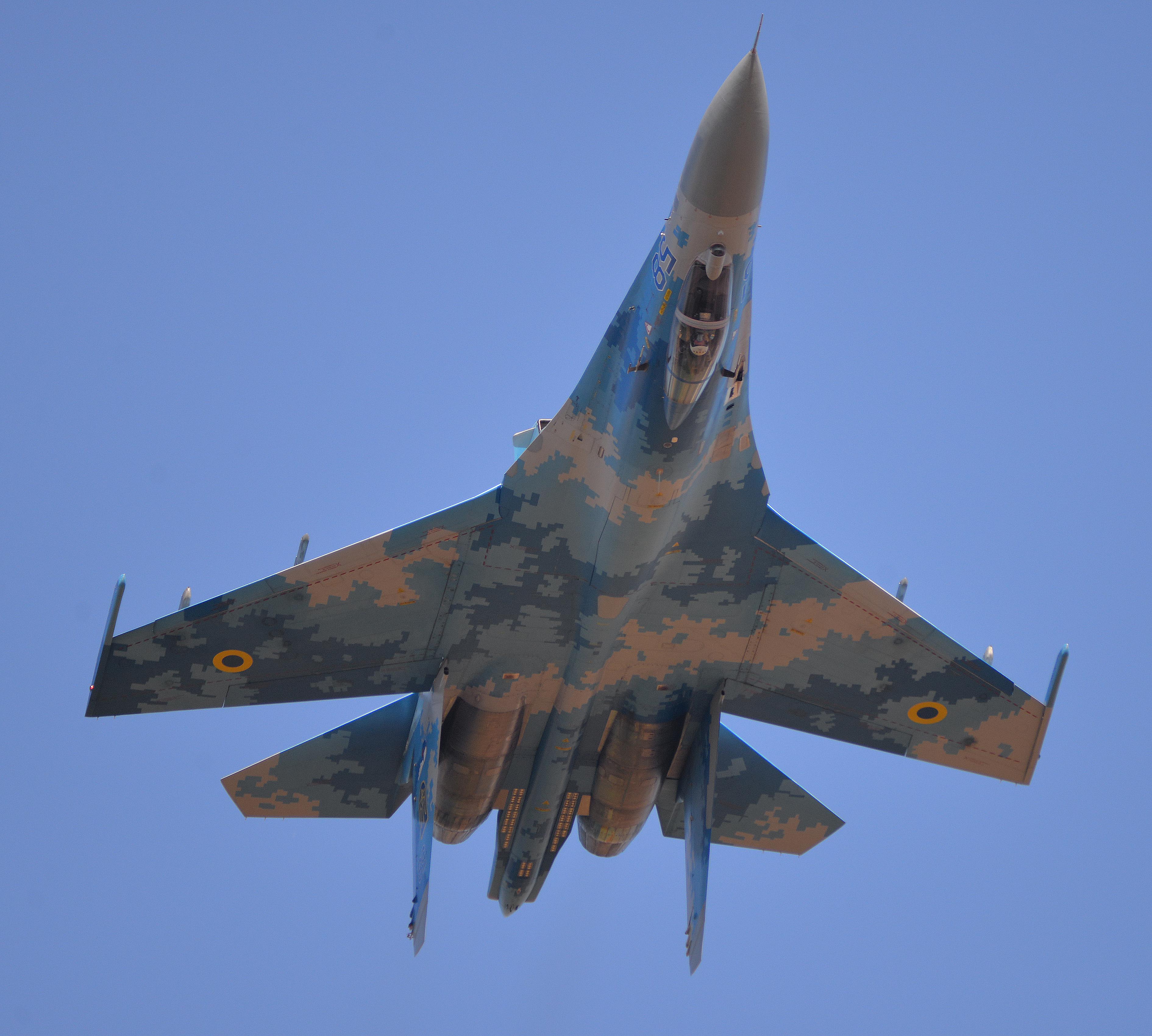 Sukhoi Su-27 (Flanker)